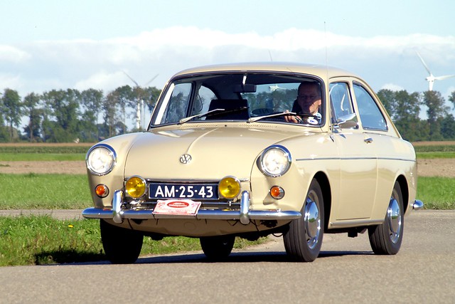 1969 Volkswagen 1600 @ Midland Classic Almere, puzzelrit
