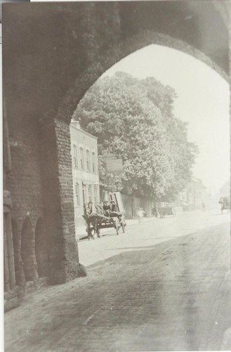 beverley historic streets old photographs north bar archway horses carts boys views east riding