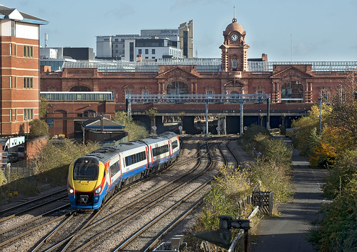 222102 | East Midlands trains 'Meridian' unit 222102 departs… | Flickr