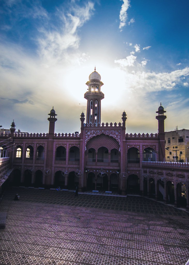 | Sunheri Masjid Peshawar |