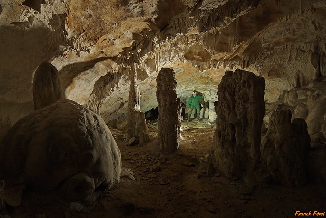 Galerie de Droite de la Grotte de Vau - Nans Sous Sainte Anne
