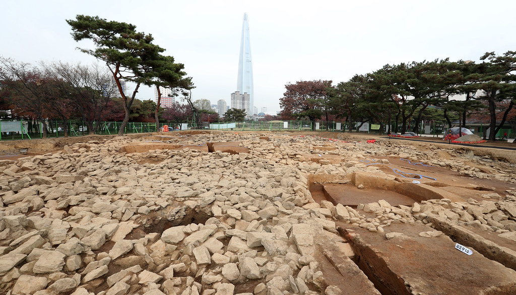 Baekje_Stone_Mound_Tomb_01 - a photo on Flickriver