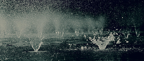 splash fountains droplets water blackwhite belgium cminegenk cmine explosion lowpov travel canon canoneos750d