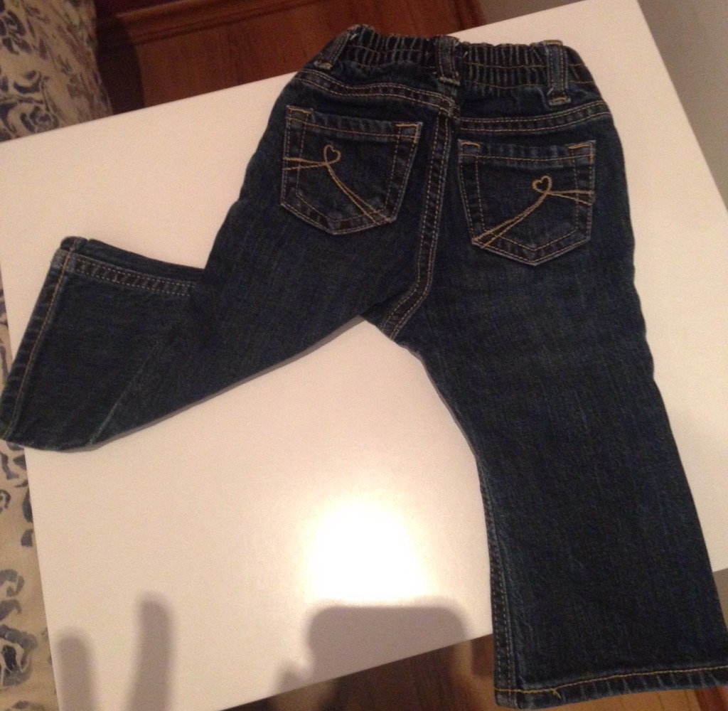 jeans OSHKOSH R$ 35,00 | Carolina Navas Flickr
