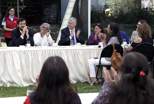 Diálogo con emprendedoras rurales en el marco de la campaña de prevención de la violencia contra las mujeres