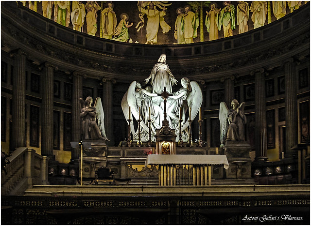 Altar de La Madeleine. París - (França).