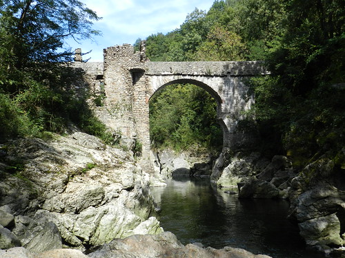 bridge architecture rivière ariège midipyrénées pontdudiable lariège mercusgarrabet