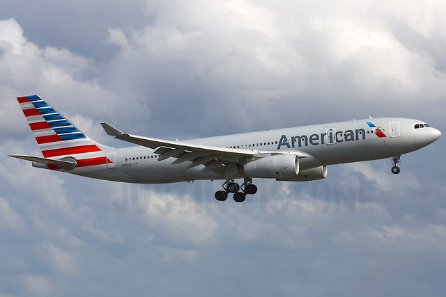 American | A330-200 | N291AY | MCO