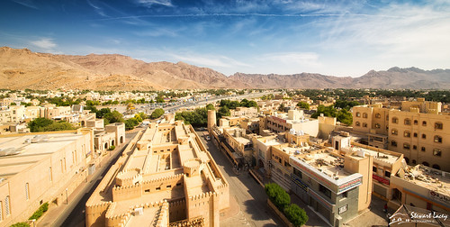 other wideangle sunny landscape mountains city cityscape panorama bluesky mosque oman nizwa colorefexpro4 nikfilters plain souq highclouds middleeast fort addakhiliyah‍governorate om