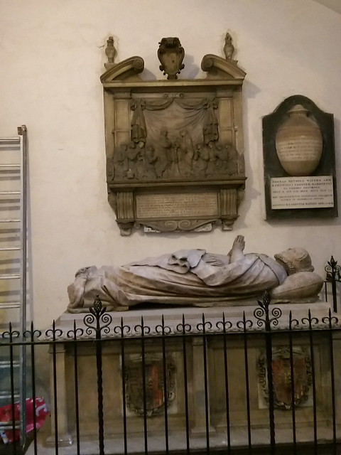Monument of Lucye, wife of John Nevill, Lord Latimer, 1582–3, and above, monument  of Thomas Wood, 1649, and Susann his wife.