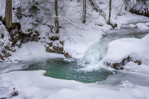 badfeilnbach jenbachtal stream creek winter winterbeauty snow cold water waterfall bavaria