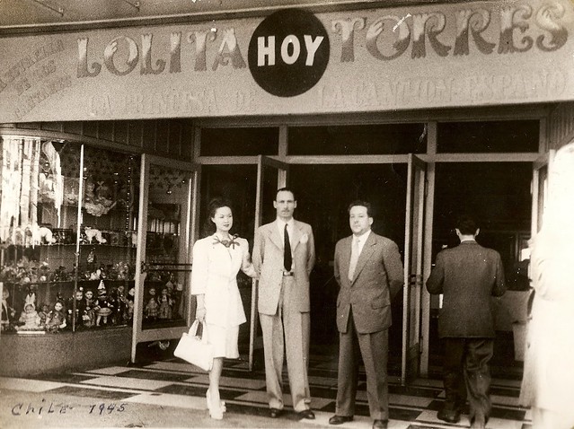 en la entrada del Lucerna Ahumada  262,  Lolita Torres anunciada como 'La estrella de los cantares' y 'La princesa de la canción española',  es 1945