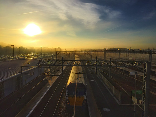 morning sun mist electric train sunrise scotland moody power tracks scotrail pylon baron bathgate abellio rkabworks