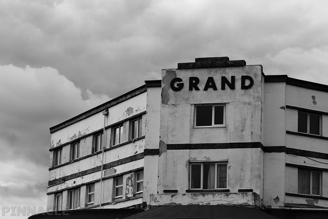 Grand at Sandown