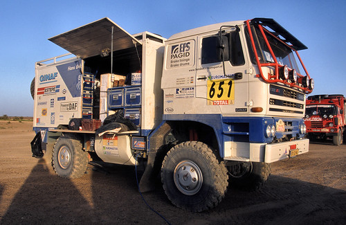 GINAF truck - Dakar rally 2001 | Neil | Flickr