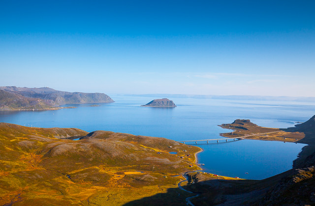 Kobbhulldalen og Sarnesfjorden