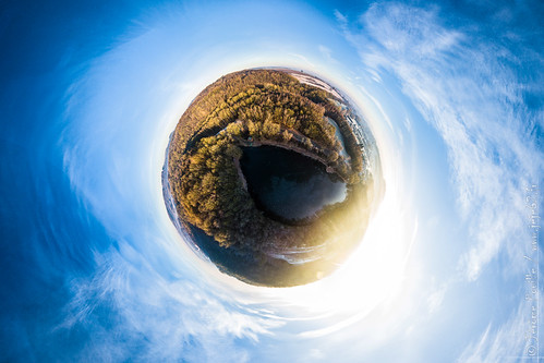 Panoramique au dessus du lac de Beugin (360°) by Jerome Pouille, Panoramique 360° de 26 photos réalisé à 60m au dessus du sol à l'aide d'un drone DJI phantom 4dji ae
