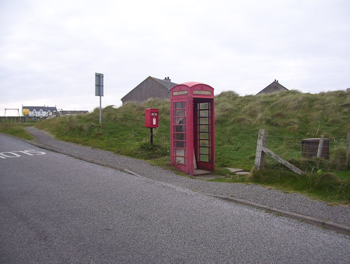 scotland telephonebox isleoftiree redphonebox countrylanes