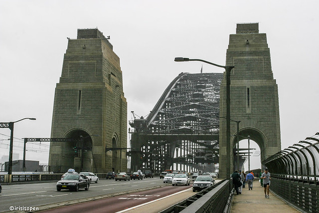 Sydney Harbour Bridge # 7675 # Canon EOS10D 2004
