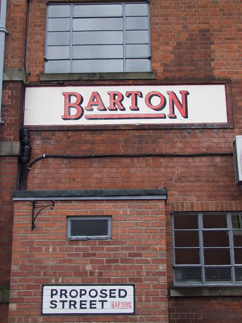 Barton Buses logo