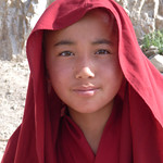 13 Ladakh nonnen