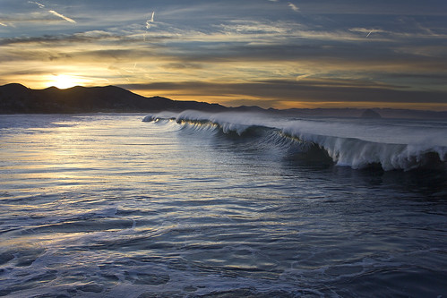 ocean california ca mountains reflection water clouds sunrise reflections bay coast waves pch coastline morrobay cayucos morrorock californiacoast pacificcoasthighway