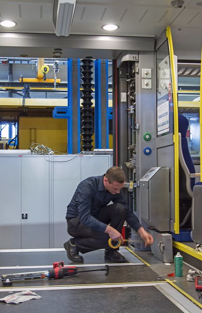 Zutphen Arriva onderhoudscentrum GTW 375 afwerking vloer