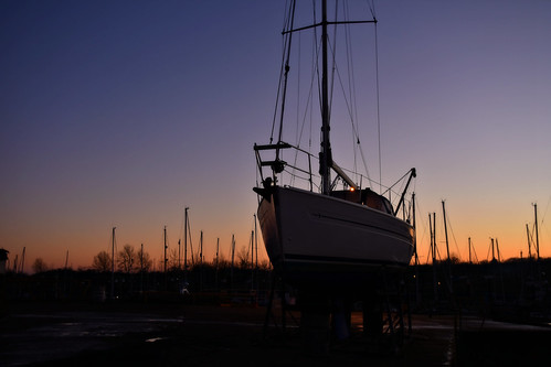 sunset dusk evening tollesbury essex tollesburymarina yacht boat masts sailing sailboat bluesky bluehour goldenhour nikon d7200
