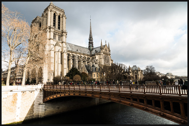Notre-Dame-de-Paris et le Pont au Double