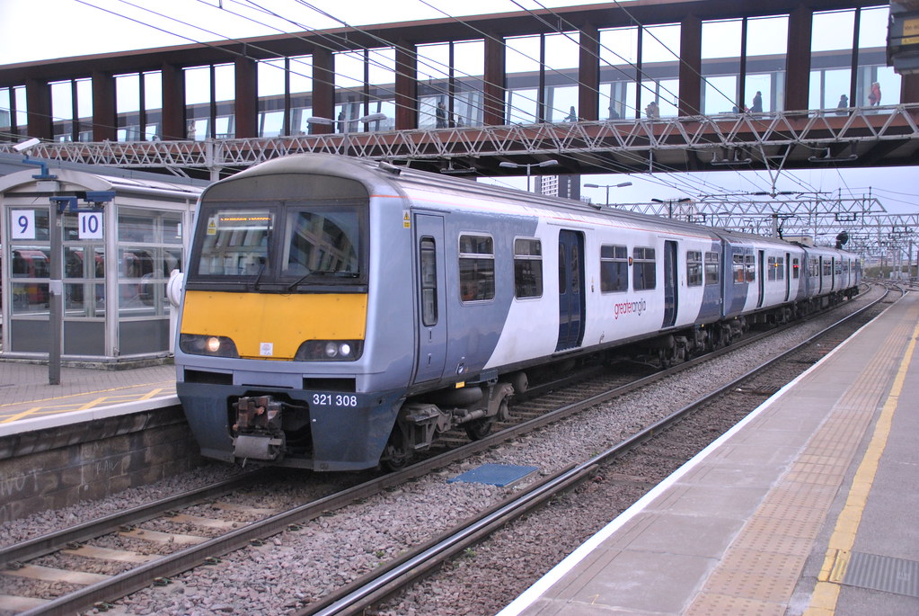 321308 | Working 2K54 14:13 Lst-Sov at Stratford | Antony Whitehead ...
