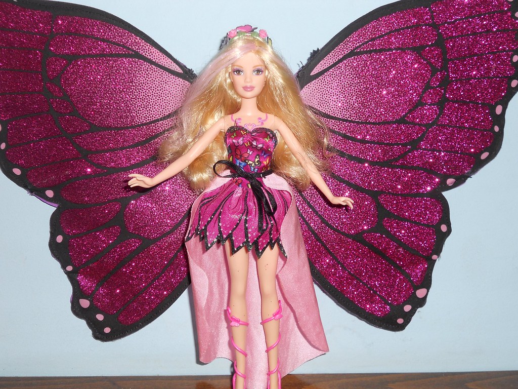 Magic Mariposa | Barbie Mariposa. I love her face espe…