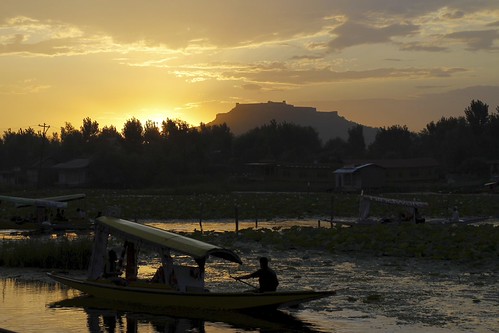 Dal Lake , Srinagar | by sahildhingraphoto