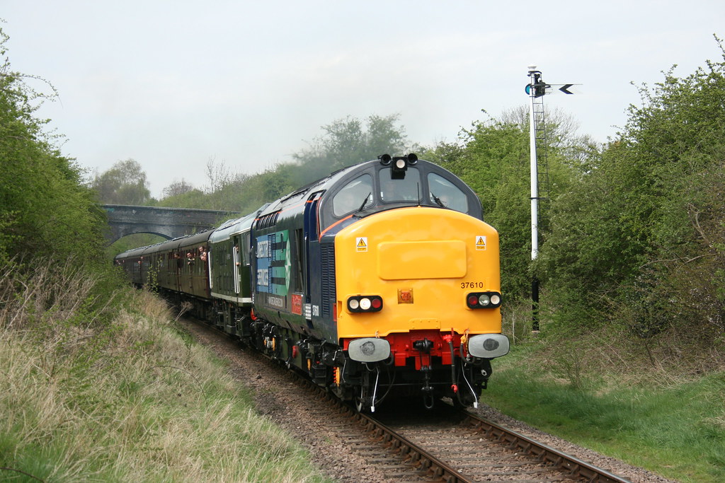 37610_0804_Birstall | 37610 TS Cassady approaches Birstall o… | Flickr