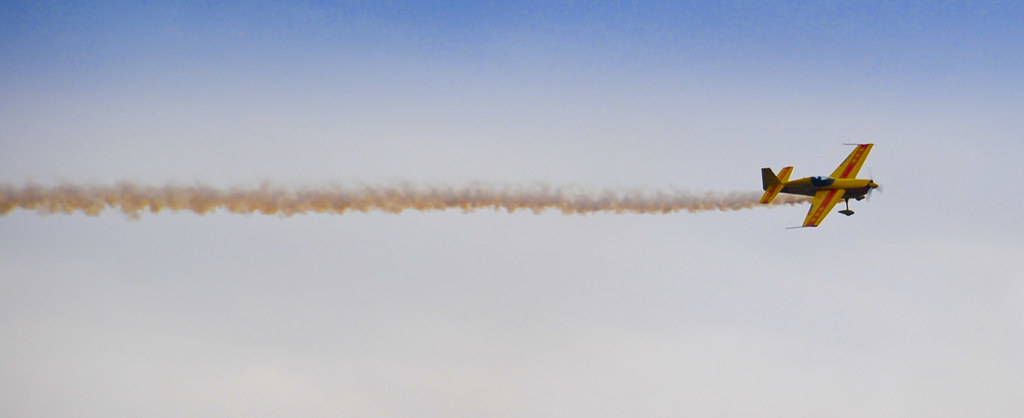Steve Carver Aerobatic Display( Grad Effect)