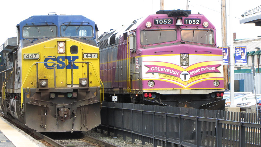 CSX and MBTA MEET! Framingham MA | Snapped this photo of CSX… | Flickr