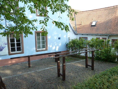 ottweiler saarland deutschland germany schulmuseum turngerät barren pausenhof schule school museum