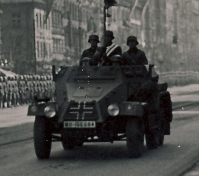 Sd.Kfz. 247 Ausf. A schwerer geländegängiger gepanzerter Personenkraftwagen (6-Rad)