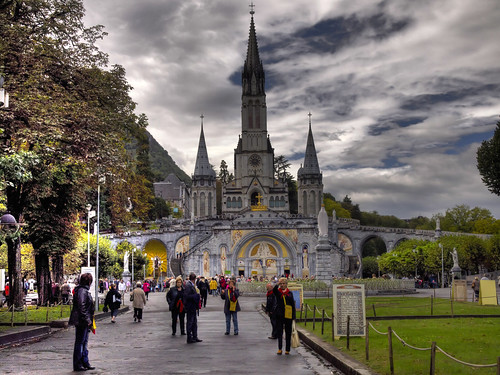 Santuario Lourdes | Tomas Llorente | Flickr
