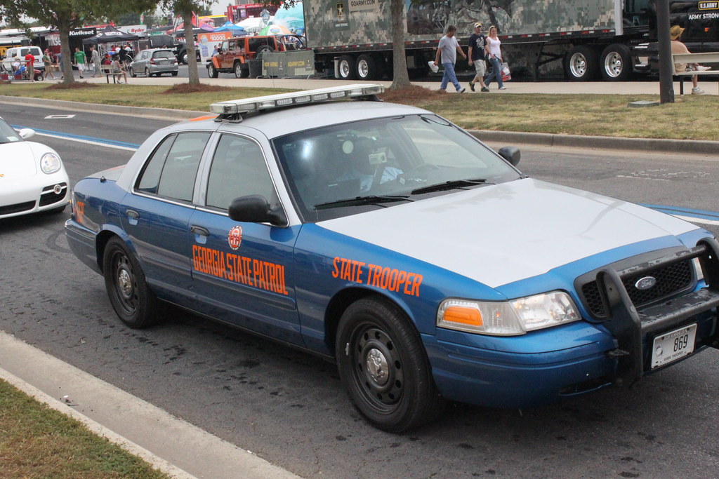 State cars. State Trooper Ford Crown. Автомобили полиции Джорджия. State Trooper car. Trooper Police.