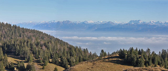 Panorama de la Dôle ,sur les Alpes Valaisannes et Savoyardes