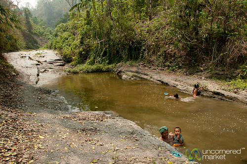 people water stream snails bangladesh bandarban indigenous aes indigenousvillage