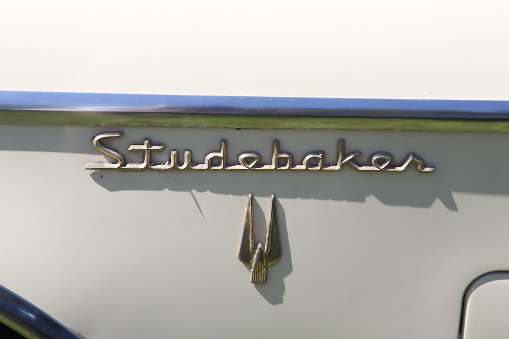 Studebaker Golden Hawk, badge & logo, c1958