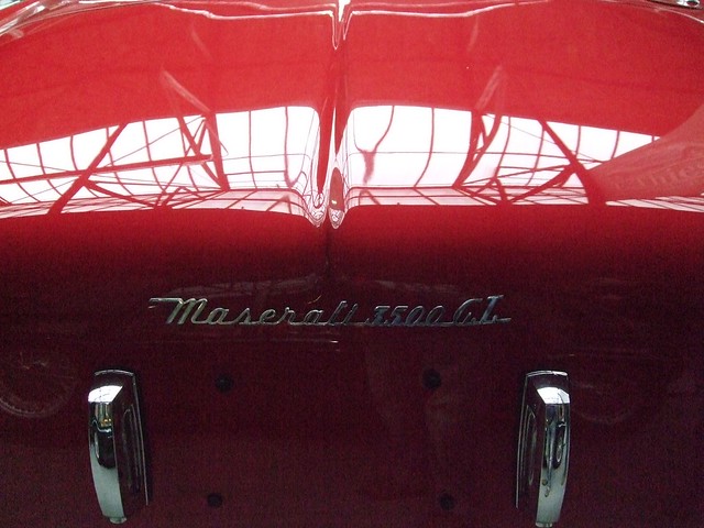 Maserati 3500 GT Touring Coupe (1959) emblema - Meilenwerk Berlin