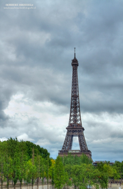 Eiffel Tower - Paris - HDR