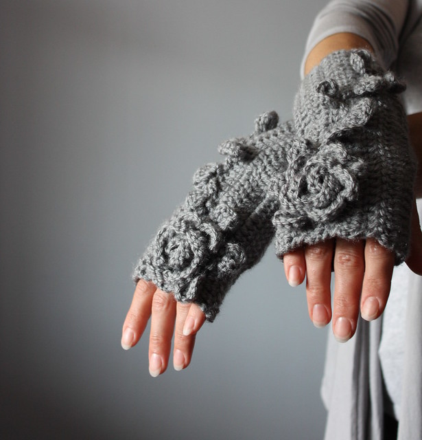 Crochet finger less gloves Silver Grey floral design