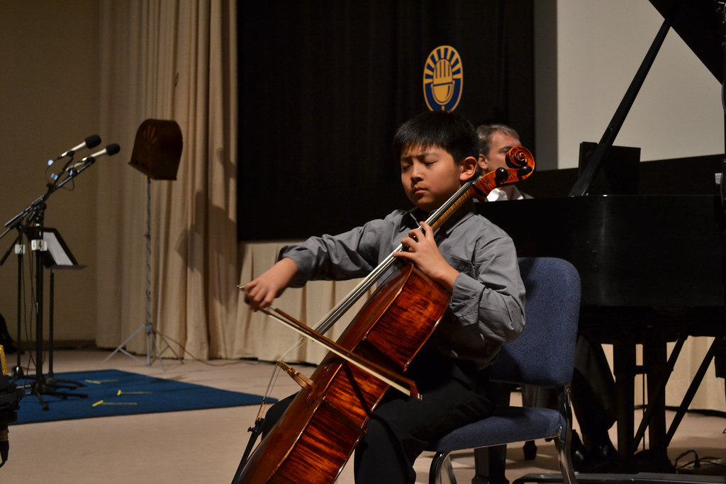 Noah Lee | Noah Lee, cello, age 11 from Oakland, NJ. Perform… | Flickr