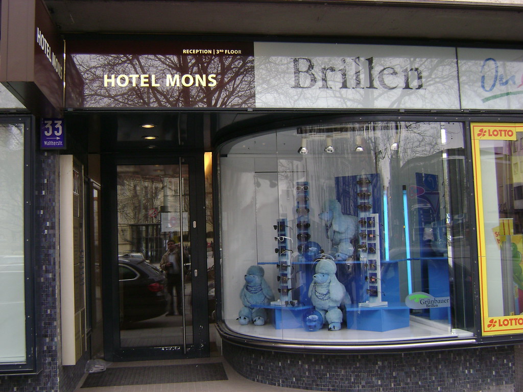 HOTEL MONS & blue poodles, Münich 2011, Alemania/München’ 11, Germany - www.meEncantaViajar.com