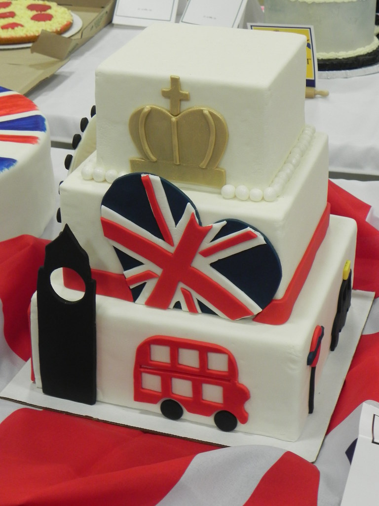 Торт на английском. Торт в стиле Англии. Торт в стиле Великобритания. Торт в стиле Лондон.