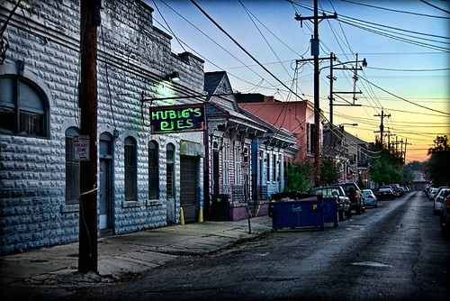 Sunrise by Bamagirl7, Sunrise on Dauphine Street in the Marigny neighborhood of New Orleans.
87:366sunrise dawn neworleans