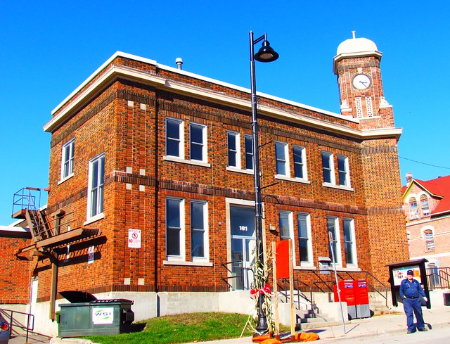 Post Office, Gravenhurst, Muskoka, ON